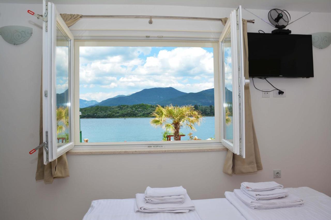 Apartments Harmonia Tivat Chambre photo