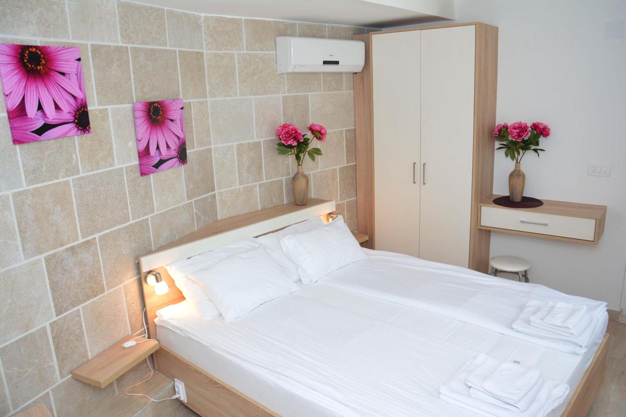 Apartments Harmonia Tivat Chambre photo