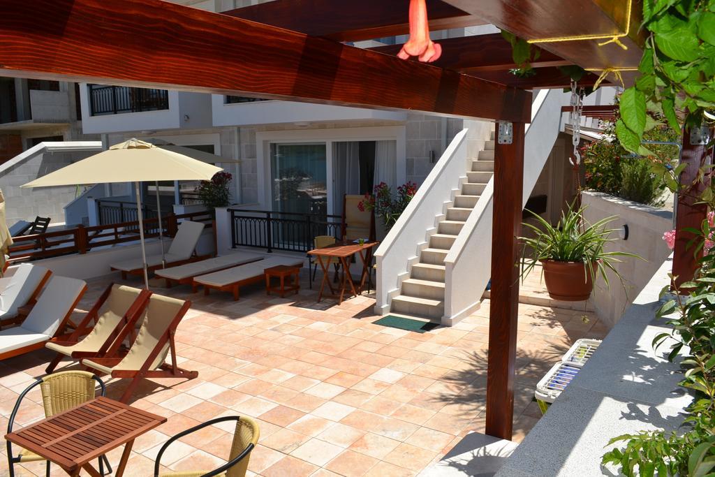 Apartments Harmonia Tivat Extérieur photo