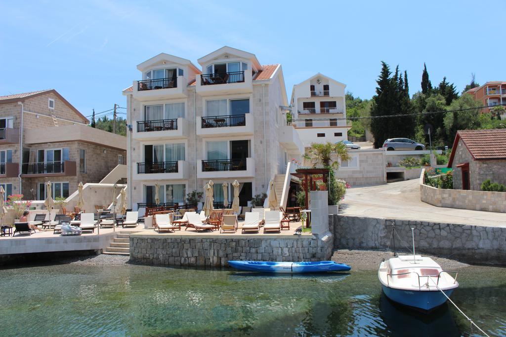Apartments Harmonia Tivat Extérieur photo